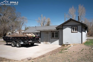 1015 5th St, Del Norte, CO 81132