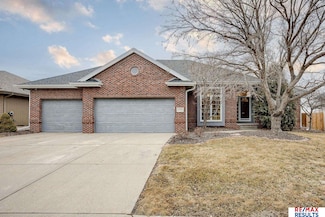 13954 Camden Ave, Omaha, NE 68164