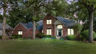 2718 Misty Oaks Trail, Fort Wayne, IN 46845