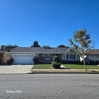 728 Saratoga Dr Unit 1, Salinas, CA 93906