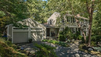 572 Essex St, South Hamilton, MA 01982