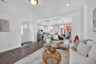 5033 W Daybreak Pkwy, South Jordan, UT 84009