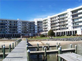 128 Prince St Unit 103, Tappahannock, VA 22560
