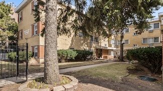 7319 N Oakley Ave Unit 3A, Chicago, IL 60645