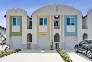 4748 SW 63rd Terrace, Davie, FL 33314