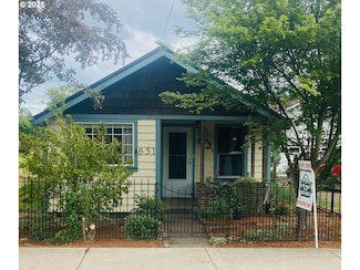 651 NE Main St, Willamina, OR 97396
