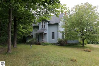 13725 E Omena Heights Rd, Omena, MI 49674
