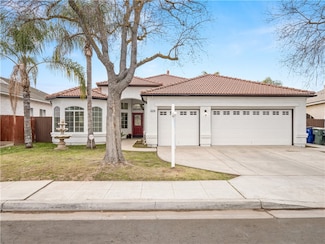 2278 S Preuss Ave, Fresno, CA 93727