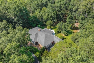 5983 Labs Run Ln, Penn Laird, VA 22846