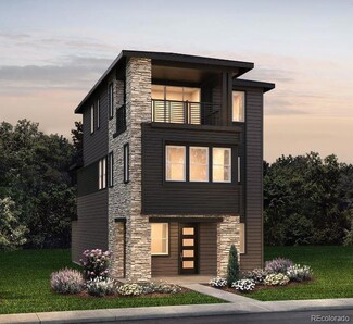 8709 Middle Fork St, Littleton, CO 80125