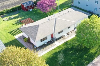 450 Chestnut St E, Trimont, MN 56176