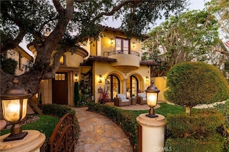 605 33rd St, Manhattan Beach, CA 90266