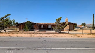 21512 Pahute Rd, Apple Valley, CA 92308