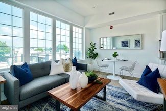 1324 Frankford Ave Unit 404, Philadelphia, PA 19125