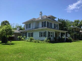 302 4th Ave, Hattiesburg, MS 39401
