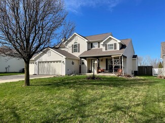 806 E Jackson St, Tolono, IL 61880