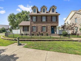 732 Crittenden St, Owensboro, KY 42303