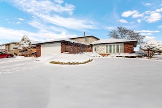 8424 Currant Ave, Tinley Park, IL 60487