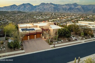 7557 E Crested Saguaro Place, Tucson, AZ 85750