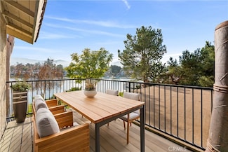 1470 Camelot Dr, Corona, CA 92882