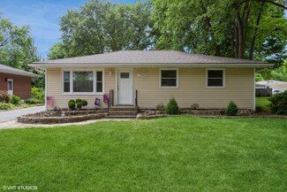 2568 Diane St, Portage, IN 46368