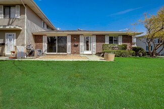 1129 Stoughton Ct Unit 1672, Schaumburg, IL 60194