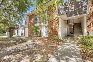 1700 SW 16th Ct Unit E-9, Gainesville, FL 32608