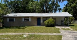 2418 Husson Ave, Palatka, FL 32177