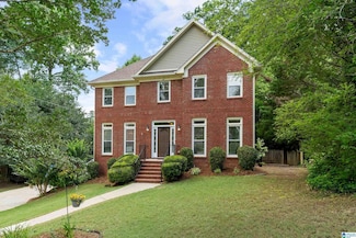 1812 Cross Cir, Birmingham, AL 35244