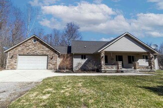 1978 W Stewart Rd, Midland, MI 48640