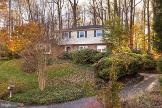 4 Pinetree Ct, Towson, MD 21286