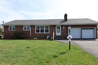 25 W Elizabeth St, New Castle, PA 16105