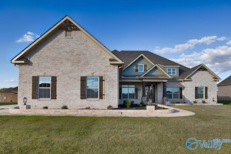 367 Kendallwood Dr, Meridianville, AL 35759