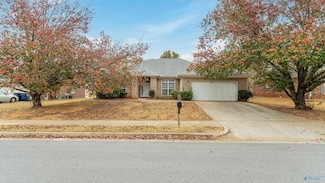 220 Park Stone Dr, Madison, AL 35758