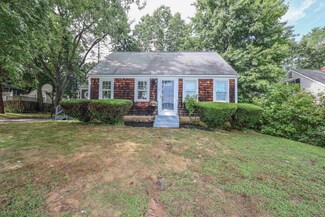 10 Douglass Way, Exeter, NH 03833