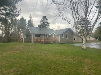 100 Marcy Ln, Newcomb, NY 12852