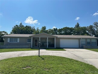 79 S Harrison St, Beverly Hills, FL 34465