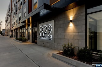 829 Garfield Ave Unit 514, Jersey City, NJ 07305