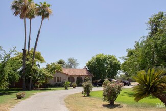 3829 di Giorgio Rd, Bakersfield, CA 93307