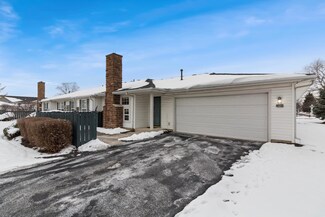2489 Crystal Springs Dr Unit 2489, Hilliard, OH 43026