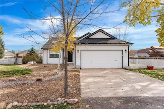 8674 S Yukon St, Littleton, CO 80128