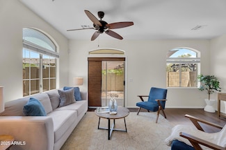 2725 E Mine Creek Rd Unit 1076, Phoenix, AZ 85024