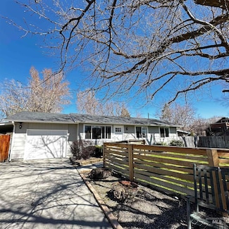 4260 W Plum St, Boise, ID 83703