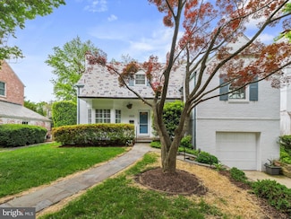 5513 Park St, Chevy Chase, MD 20815