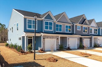 410 Duskywing Dr, Goose Creek, SC 29445