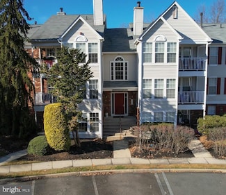 8 Inverness Cir Unit 8, Marlton, NJ 08053