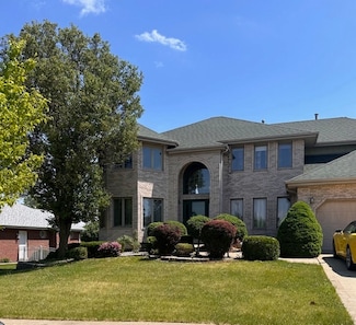 8825 Timbers Pointe Dr E, Tinley Park, IL 60487