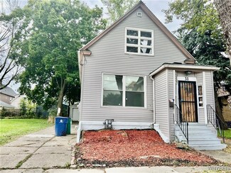 31 Moeller St, Buffalo, NY 14211