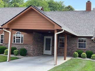 1412 Secretariat Dr, Morristown, TN 37814
