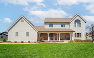 505 Mustang Ln, Fond Du Lac, WI 54935